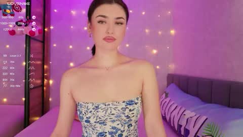 Sandy online show from February 17, 2026, 11:55 pm