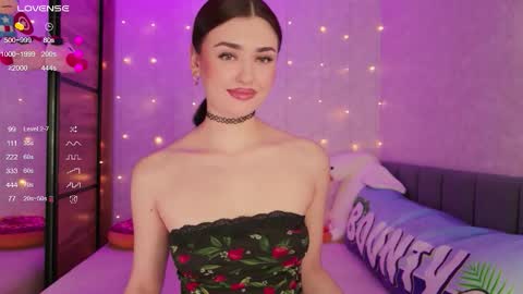 Sandy online show from March 12, 2026, 3:51 pm