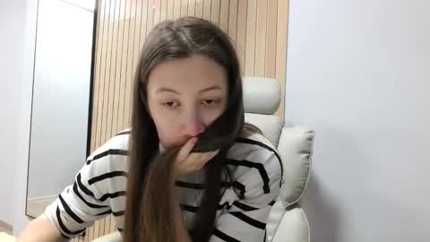 Snapshot of sanita_xi chatting on March 1, 2026, 4:58 am sanita_xi online show from March 1, 2026, 4:58 am