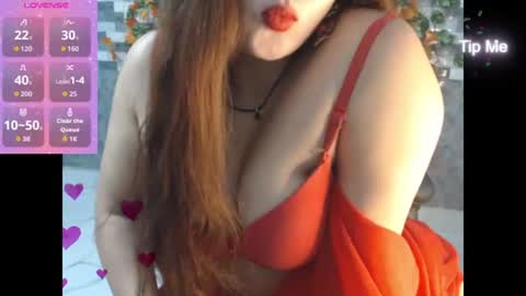 Snapshot of sansamischif chatting on August 2, 2026, 3:32 pm Shipra online show from August 2, 2026, 3:32 pm
