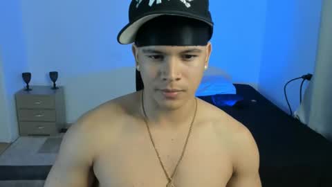 Snapshot of sant_wahlberg chatting on June 12, 2026, 12:53 am Sant online show from June 12, 2026, 12:53 am