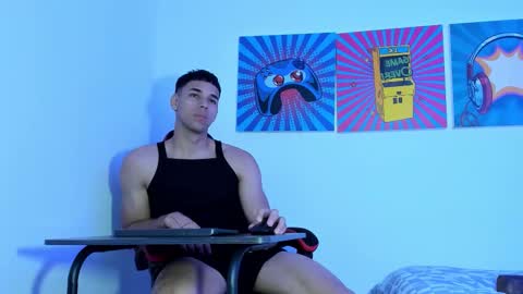 Maximo Santana online show from February 18, 2026, 12:45 pm