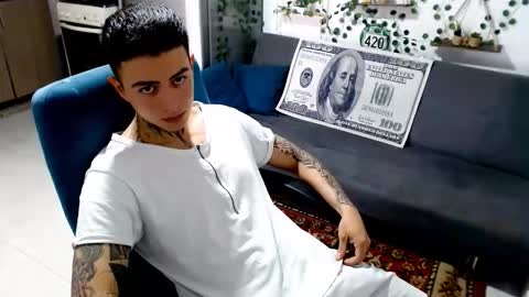 Snapshot of santi_ss chatting on February 6, 2026, 2:31 pm santi_ss online show from February 6, 2026, 2:31 pm