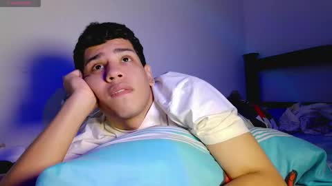 santi online show from February 8, 2026, 6:33 pm