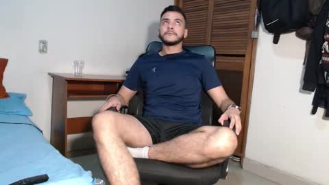 Snapshot of santiexxx chatting on October 14, 2025, 2:56 am santiexxx online show from October 14, 2025, 2:56 am