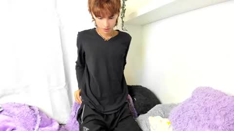 Snapshot of santy_kitty chatting on January 7, 2025, 3:14 am kitty online show from January 7, 2025, 3:14 am