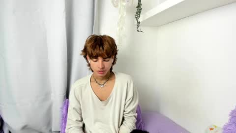 Snapshot of santy_kitty chatting on January 20, 2025, 3:04 am kitty online show from January 20, 2025, 3:04 am