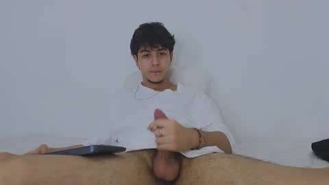 Snapshot of santybig18 chatting on February 23, 2025, 5:45 am santybig18 online show from February 23, 2025, 5:45 am