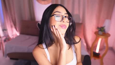 Snapshot of sara_albrecht chatting on January 25, 2025, 12:47 pm Sara  online show from January 25, 2025, 12:47 pm