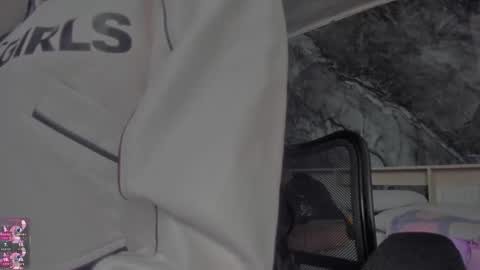 sara allenx online show from January 17, 2026, 7:39 pm