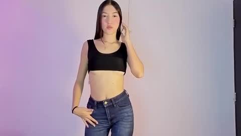 Snapshot of sara_collinss__ chatting on January 10, 2026, 11:23 am SARA online show from January 10, 2026, 11:23 am