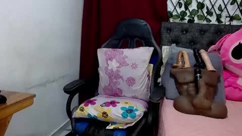 Sara Greyx online show from February 18, 2025, 12:37 am