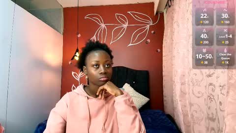 Snapshot of sara_naugty chatting on February 5, 2025, 12:06 pm S A R A online show from February 5, 2025, 12:06 pm