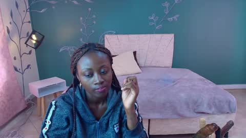 Snapshot of sara_naugty chatting on March 4, 2025, 3:37 pm S A R A online show from March 4, 2025, 3:37 pm