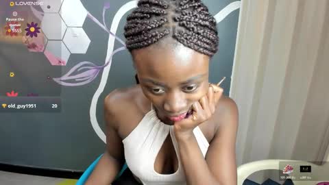 Snapshot of sara_naugty chatting on December 1, 2025, 7:08 pm S A R A online show from December 1, 2025, 7:08 pm
