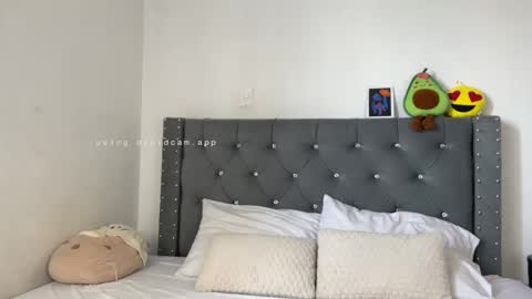 Snapshot of sara_queen9 chatting on February 28, 2025, 1:47 pm Sara online show from February 28, 2025, 1:47 pm