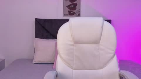 Snapshot of sara_sharma chatting on September 10, 2025, 1:55 pm sara online show from September 10, 2025, 1:55 pm