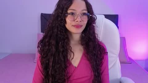 Snapshot of sara_sharma chatting on September 11, 2025, 1:22 pm sara online show from September 11, 2025, 1:22 pm