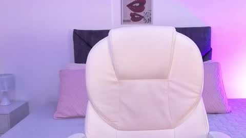 Snapshot of sara_sharma chatting on October 28, 2025, 3:47 pm sara online show from October 28, 2025, 3:47 pm