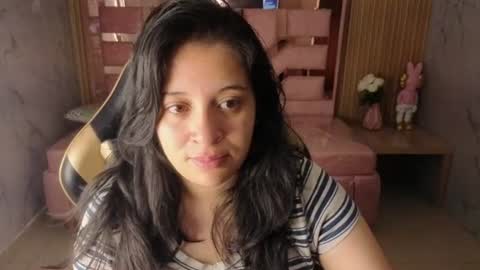 Sara T. online show from July 15, 2026, 12:21 pm