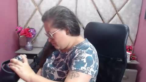 sara_thonson_ online show from March 4, 2026, 3:12 am