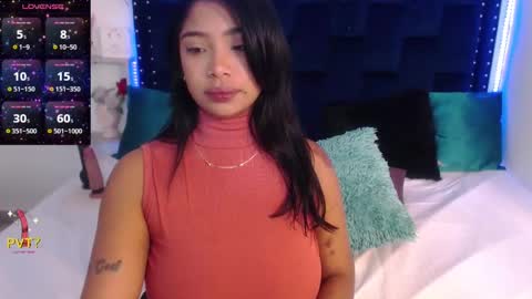 SARAHGIL online show from March 8, 2025, 11:49 pm