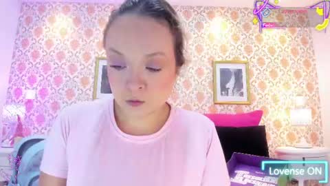 SaraAvila  online show from June 12, 2026, 1:48 am