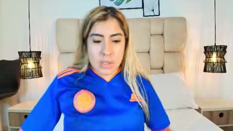 Snapshot of sarablonde_t chatting on June 17, 2026, 7:26 pm sarablonde_t online show from June 17, 2026, 7:26 pm