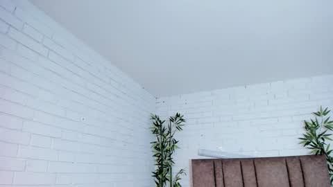 Snapshot of saracorraless chatting on January 11, 2025, 6:54 pm Sara  Everyday From 1430 to 2130 Col Time online show from January 11, 2025, 6:54 pm