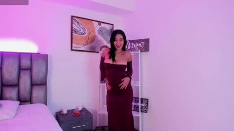 Snapshot of saracorraless chatting on February 22, 2025, 6:52 pm Sara  Everyday From 1430 to 2130 Col Time online show from February 22, 2025, 6:52 pm