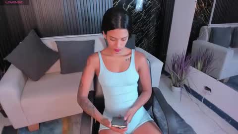 Snapshot of saracorraless chatting on September 24, 2025, 10:51 am Sara  Everyday From 1430 to 2130 Col Time online show from September 24, 2025, 10:51 am