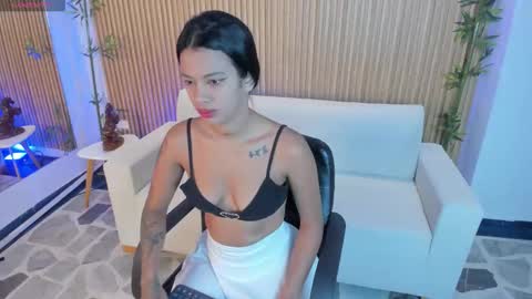 Snapshot of saracorraless chatting on October 10, 2025, 10:47 am Sara  Everyday From 1430 to 2130 Col Time online show from October 10, 2025, 10:47 am