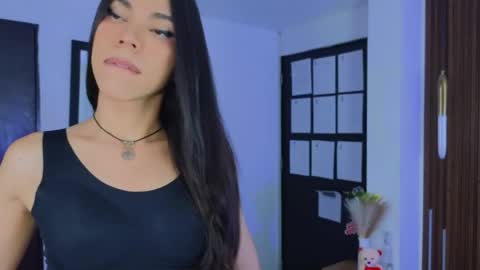 Sara online show from May 14, 2026, 7:53 pm