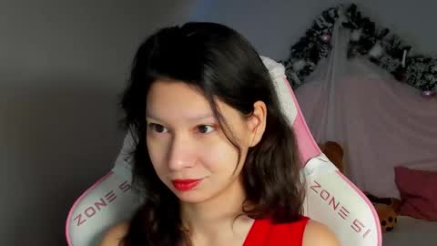 SaraDenars online show from December 19, 2025, 5:25 am