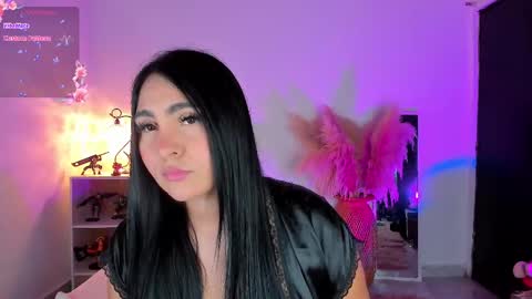 Sarah Valkiria  IG  Sar lanister online show from February 19, 2025, 8:10 pm