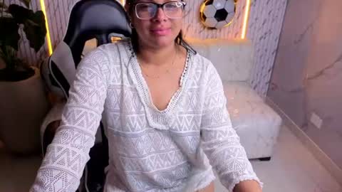 Snapshot of sarah_bay_tx chatting on July 2, 2026, 8:37 pm sarah_bay_tx online show from July 2, 2026, 8:37 pm