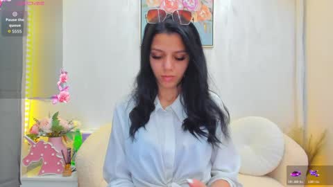 Sara online show from April 17, 2026, 9:56 am