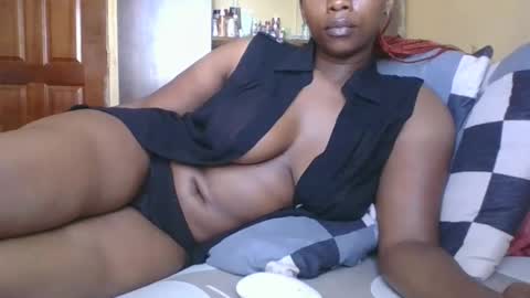 Snapshot of sarah_haggai chatting on March 8, 2026, 12:31 pm sarah_haggai online show from March 8, 2026, 12:31 pm