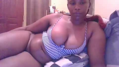 Snapshot of sarah_haggai chatting on April 7, 2026, 6:52 pm sarah_haggai online show from April 7, 2026, 6:52 pm