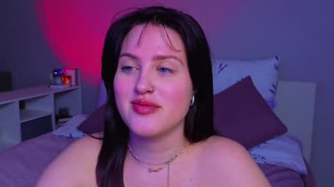 Sarah online show from May 15, 2026, 11:23 pm