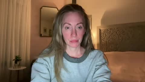 Sarah online show from June 14, 2026, 6:59 am