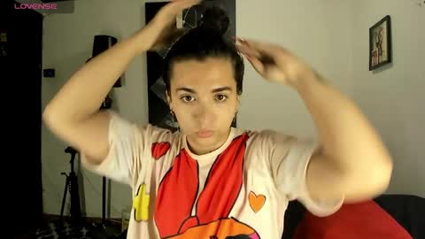  SARAHJEY     online show from April 5, 2026, 3:31 pm