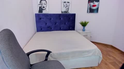 Sarah online show from December 30, 2024, 12:52 pm