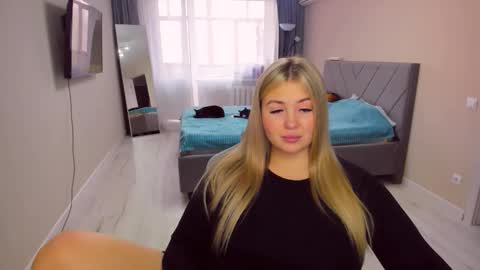 Sarah online show from March 24, 2026, 1:16 pm