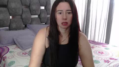 Lia online show from May 25, 2026, 4:02 pm