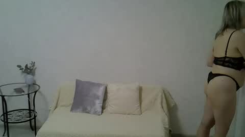 sarahphelps online show from December 17, 2025, 7:09 pm