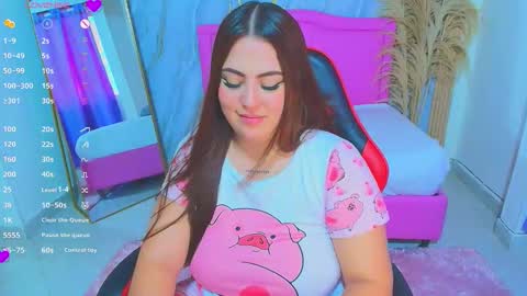 Snapshot of sarahrouse_ chatting on November 4, 2025, 5:34 pm S A R A H online show from November 4, 2025, 5:34 pm