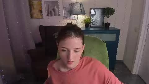 Snapshot of sarahshelby chatting on June 21, 2026, 9:17 pm Sarah online show from June 21, 2026, 9:17 pm