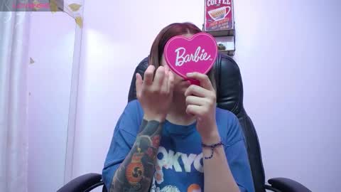 Snapshot of sarai_petite_ chatting on March 10, 2025, 3:34 am SARAI online show from March 10, 2025, 3:34 am
