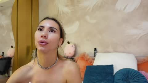 Jenny online show from May 11, 2026, 4:29 am